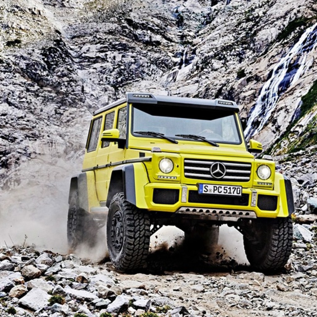 Mercedes-Benz-G-500-4x4-5