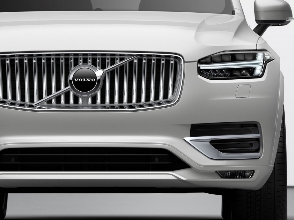 Volvo-XC90_2020_14