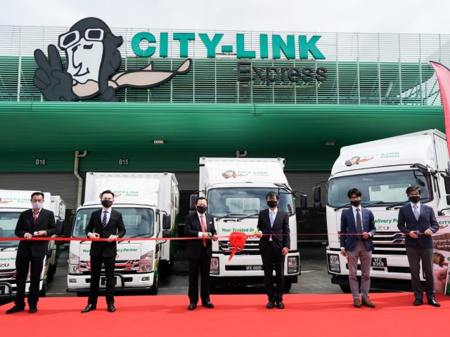 Isuzu Malaysia Delivers More Than 270 New Trucks To City Link Express