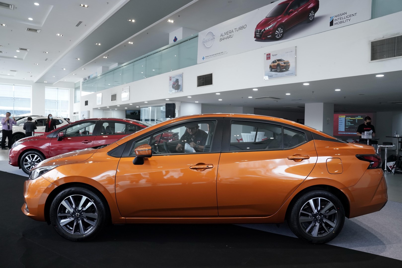 2020 Nissan Almera Side