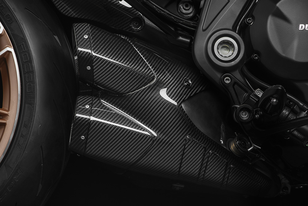 Ducati Diavel 1260 Lamborghini exhausts