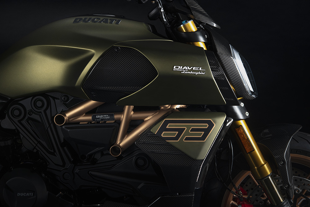 Ducati Diavel 1260 Lamborghini 63