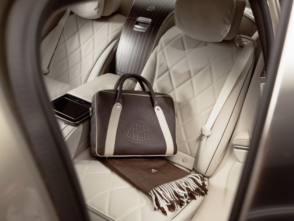 Mercedes-Maybach S-Class Counsellor Bag