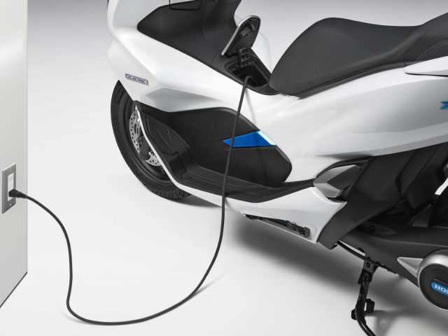 honda pcx electric