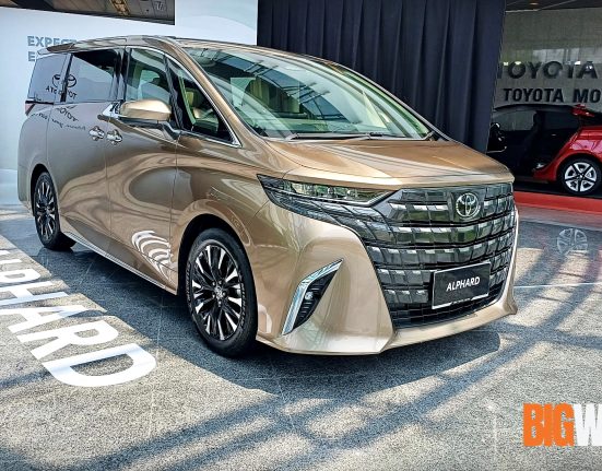 Toyota Alphard Vellfire