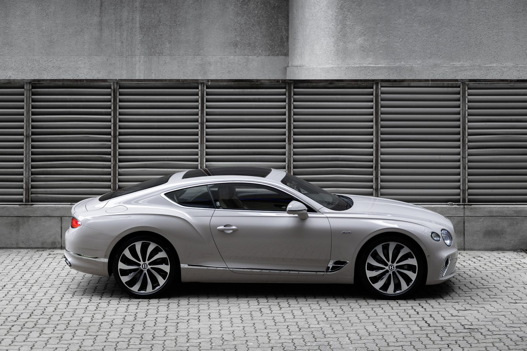 Bentley Continental GT Azure