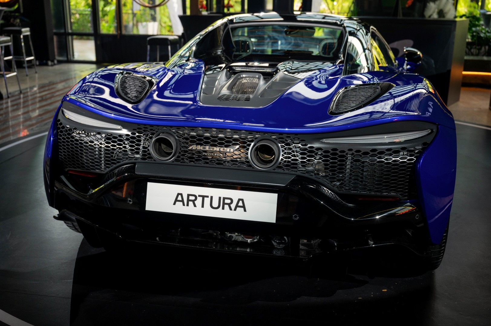 McLaren Artura Spider