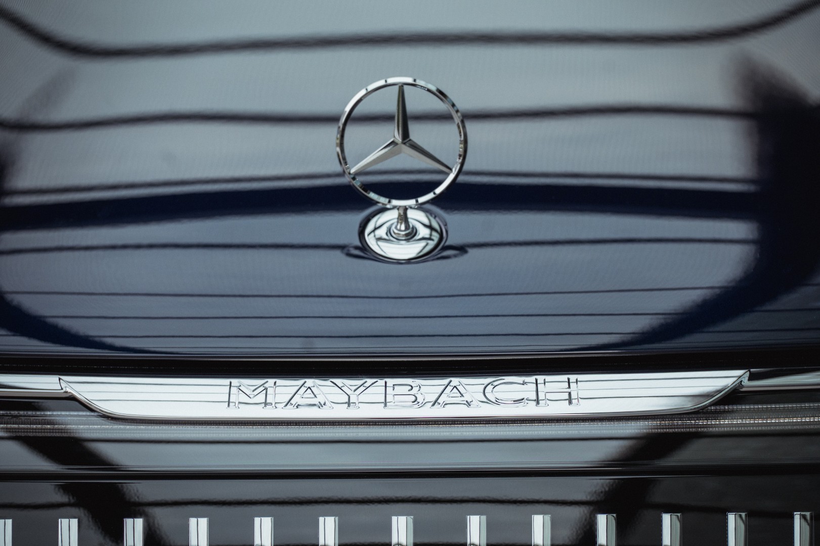 Mercedes-Maybach EQS 680